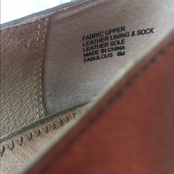 Divine Olive Satin Open Toe Pumps . Sz 8M - Picture 2 of 7